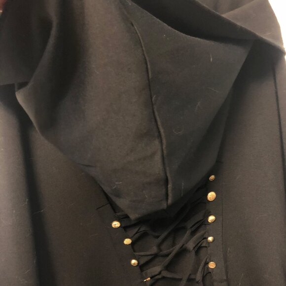 Mansilifei Black Gothic Lace-Trim Hooded Corset-Back Jacket – Size 5XL (Asian) - Picture 9 of 10